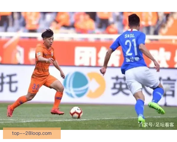吉鲁对阵巴西亚冠强敌时个人能力全面爆发展现关键先生本色巅峰状态